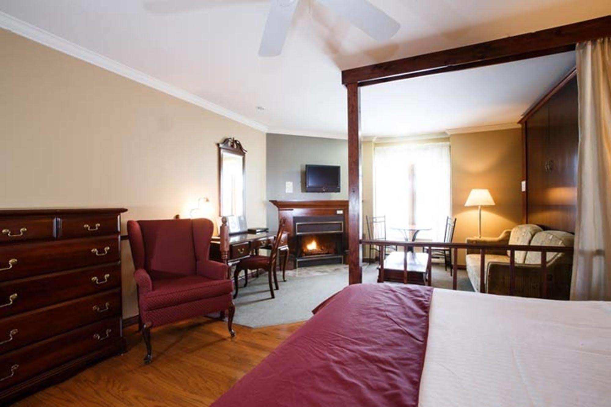 Hotel Relais St-Denis Saint-Sauveur-des-Monts Zewnętrze zdjęcie